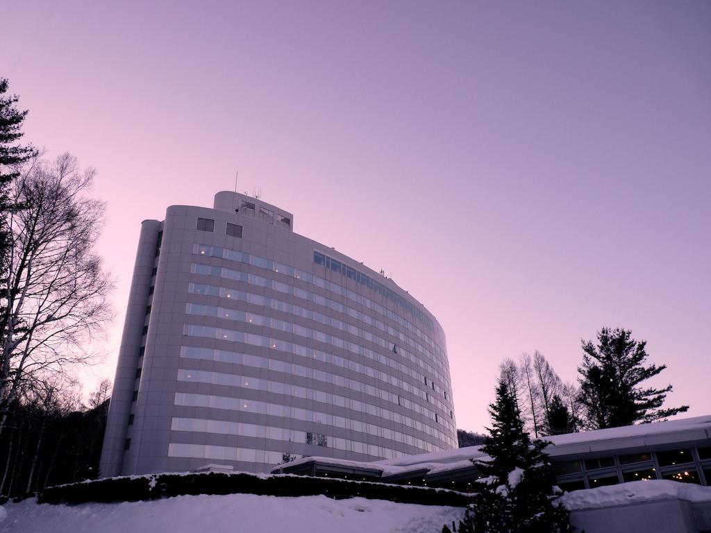 Shin Furano Prince Hotel Екстериор снимка Sapporo Medical University Hospital