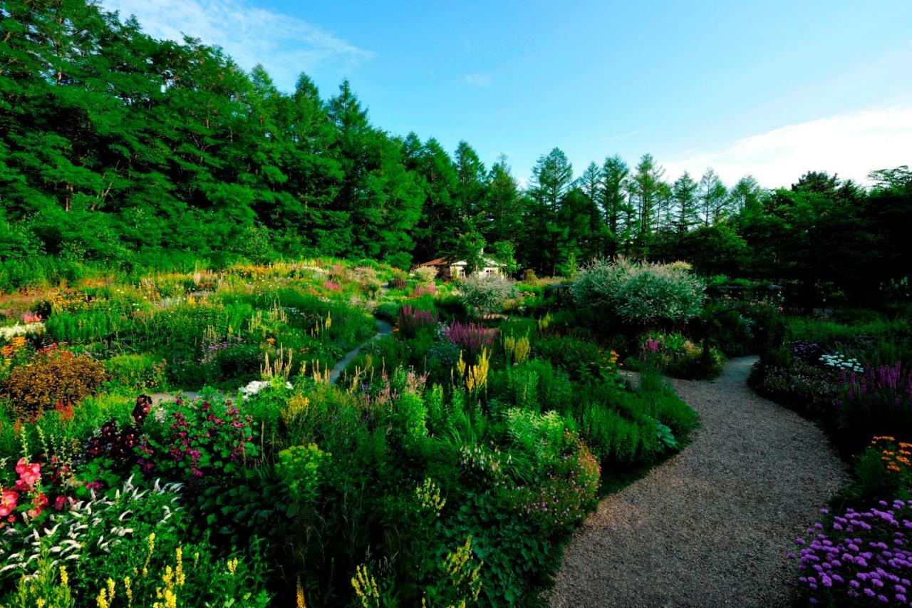 Shin Furano Prince Hotel Екстериор снимка The New Perennial Garden